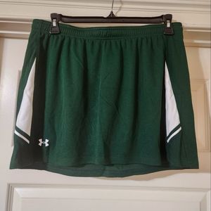 Womens under armour  green skirt large